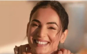 Her top 10 movie are: