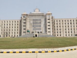 आयुष विश्वविद्यालय का लोकार्पण