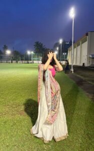 Garba Outfit Ideas For Navratri