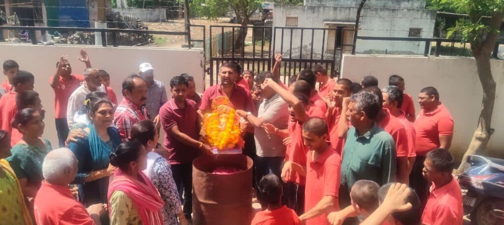 હિંમતનગરના મોતીપુરા ખાતે માનસિકદિવ્યાંગ બાળકોની સંસ્થામાં ગણેશોત્સવનું ભાવભેર સમાપન