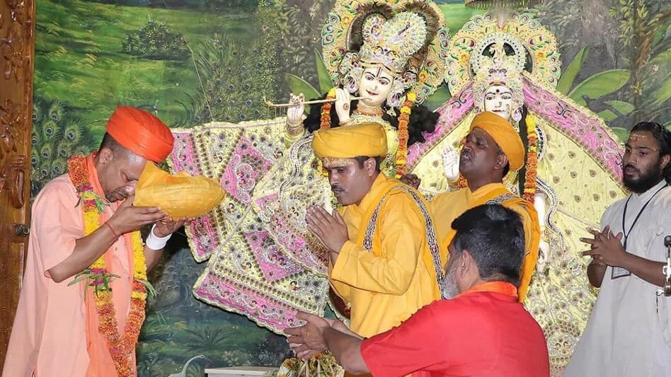 Chief Minister Yogi Adityanath offers prayers at Shri Krishna Janmsthan in Mathura