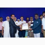 ખેડબ્રહ્મા:શેઠ કેટી હાઈસ્કૂલના પ્રાથમિક વિભાગના આચાર્યનો વિદાય સમારંભ યોજાયો