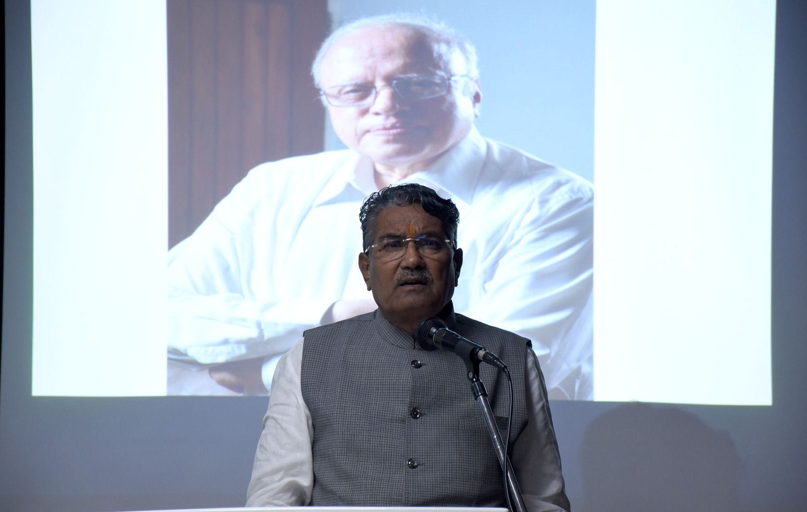 રાઘવજી પટેલે હરિત ક્રાંતિના પ્રણેતા ડો. એમ. એસ.…