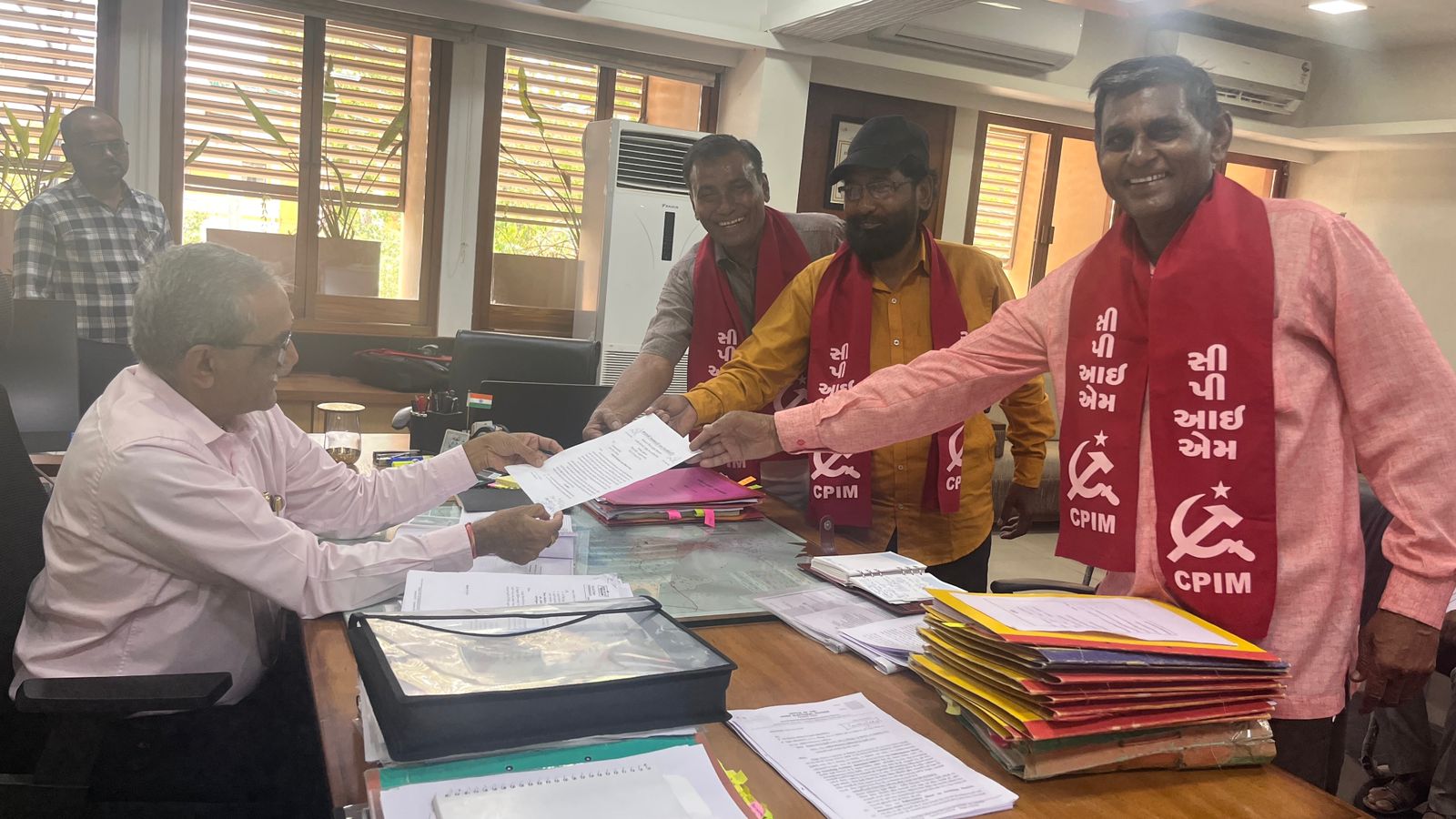 રાજકોટ:અગ્નિકાંડમાં ભોગ બનેલાના પીડીતો માટે CPI-Mએ ન્યાયની માગણી…