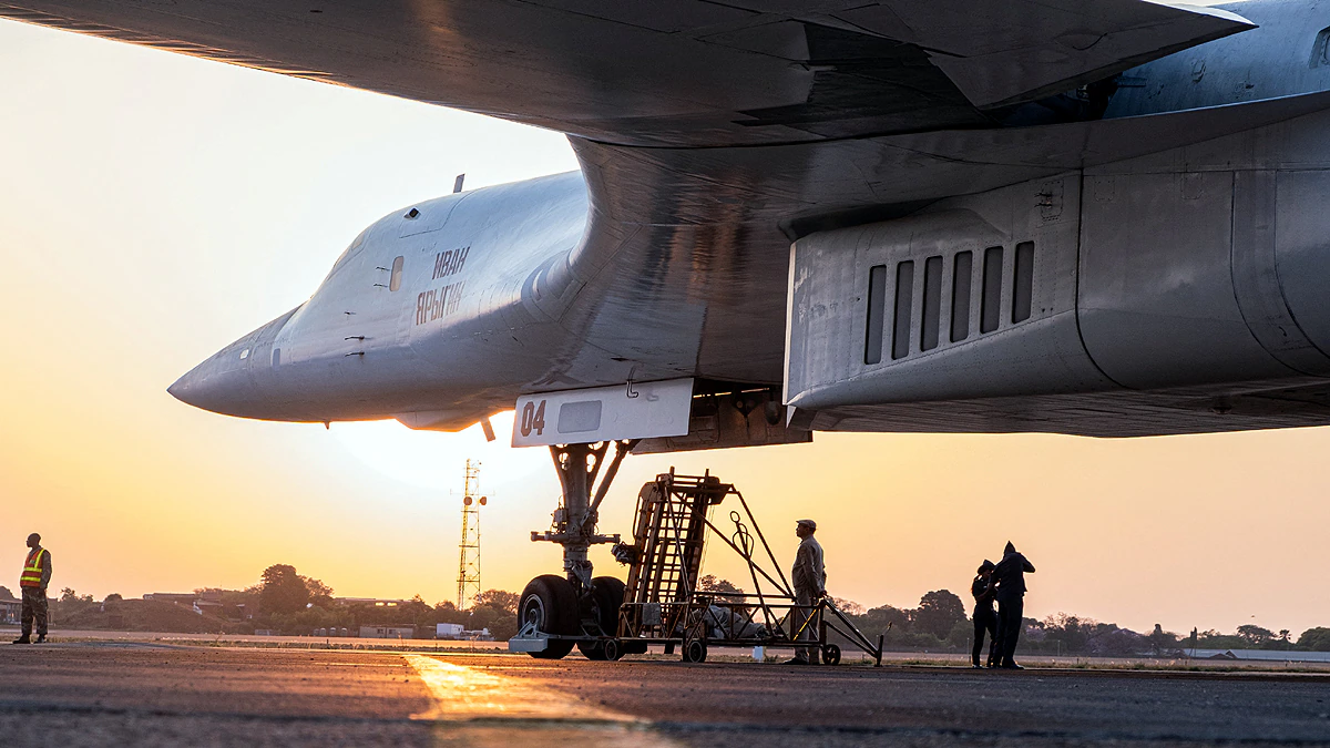 India: रूसी बमवर्षक