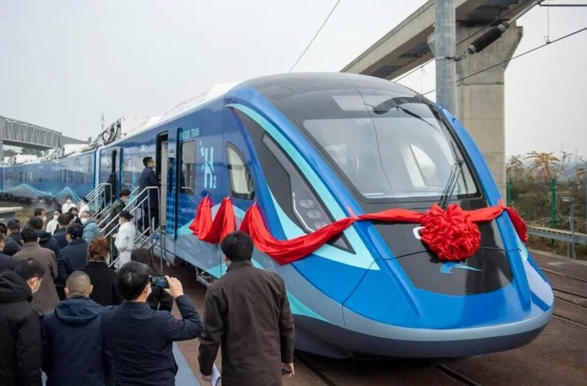 Hydrogen Train: What Is a Hydrogen Train, When Will It Start, How Does It Work, Structure, and More.