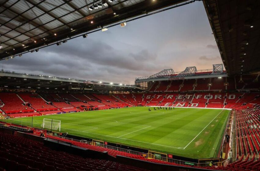 Exploring Old Trafford Ground : The Theatre of Dreams