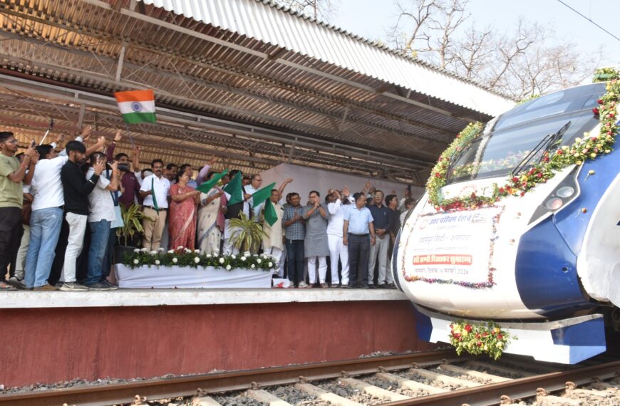 વંદે ભારત ઉદેપુર સુપરફાસ્ટ ટ્રેન:સાબરકાંઠા જિલ્લાને મળી આધુનિક…