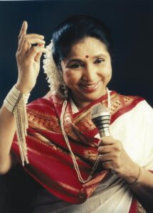 Legendary singer Asha Bhosle passes away at 92 , A golden voice gone forever